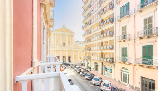 Appartamento in vendita a Taranto