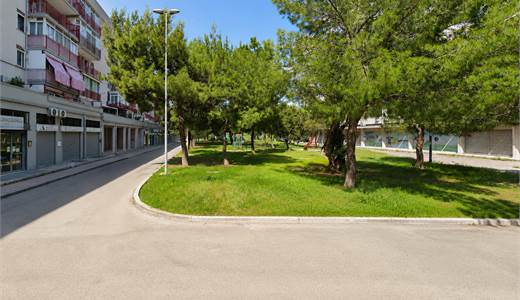 Negozio in affitto a Taranto